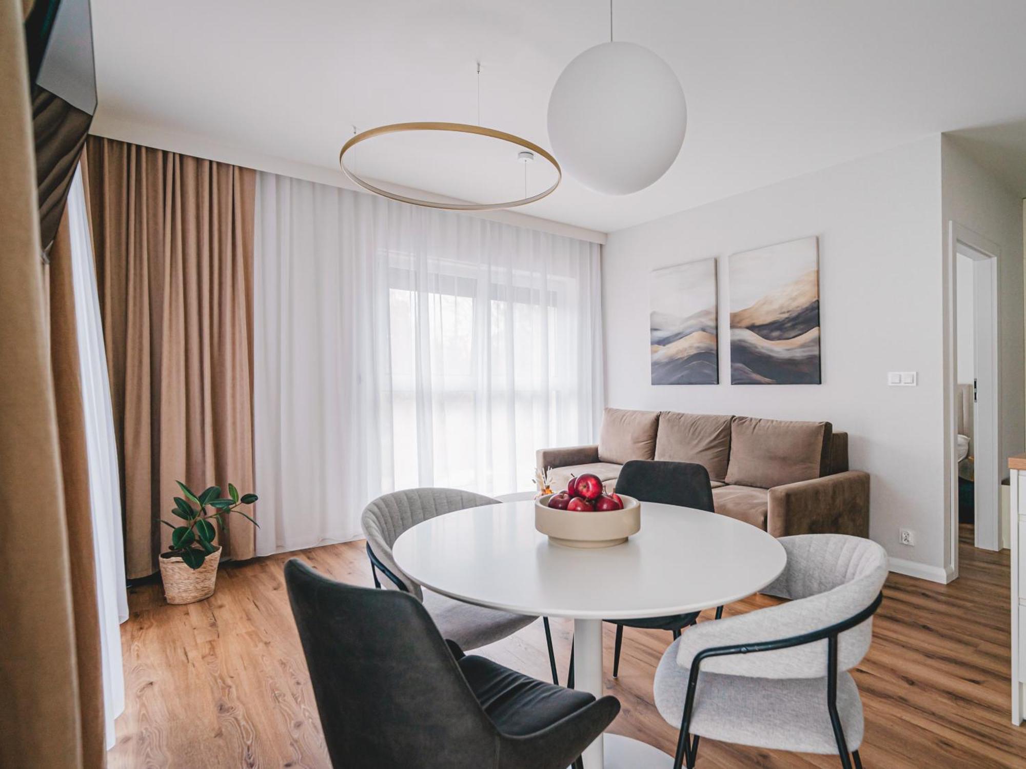 Zen Center Apartment - Free Parking ทอรูน ภายนอก รูปภาพ