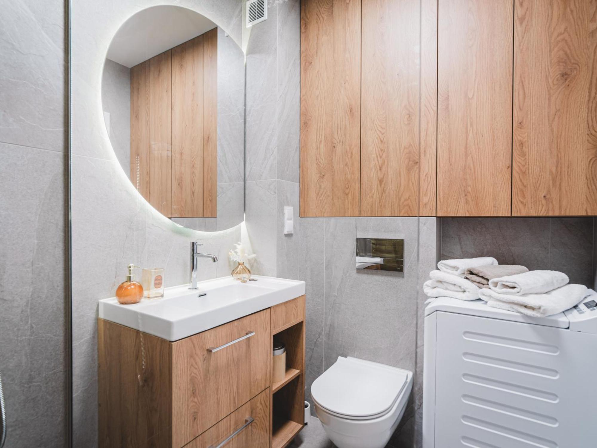 Zen Center Apartment - Free Parking ทอรูน ภายนอก รูปภาพ